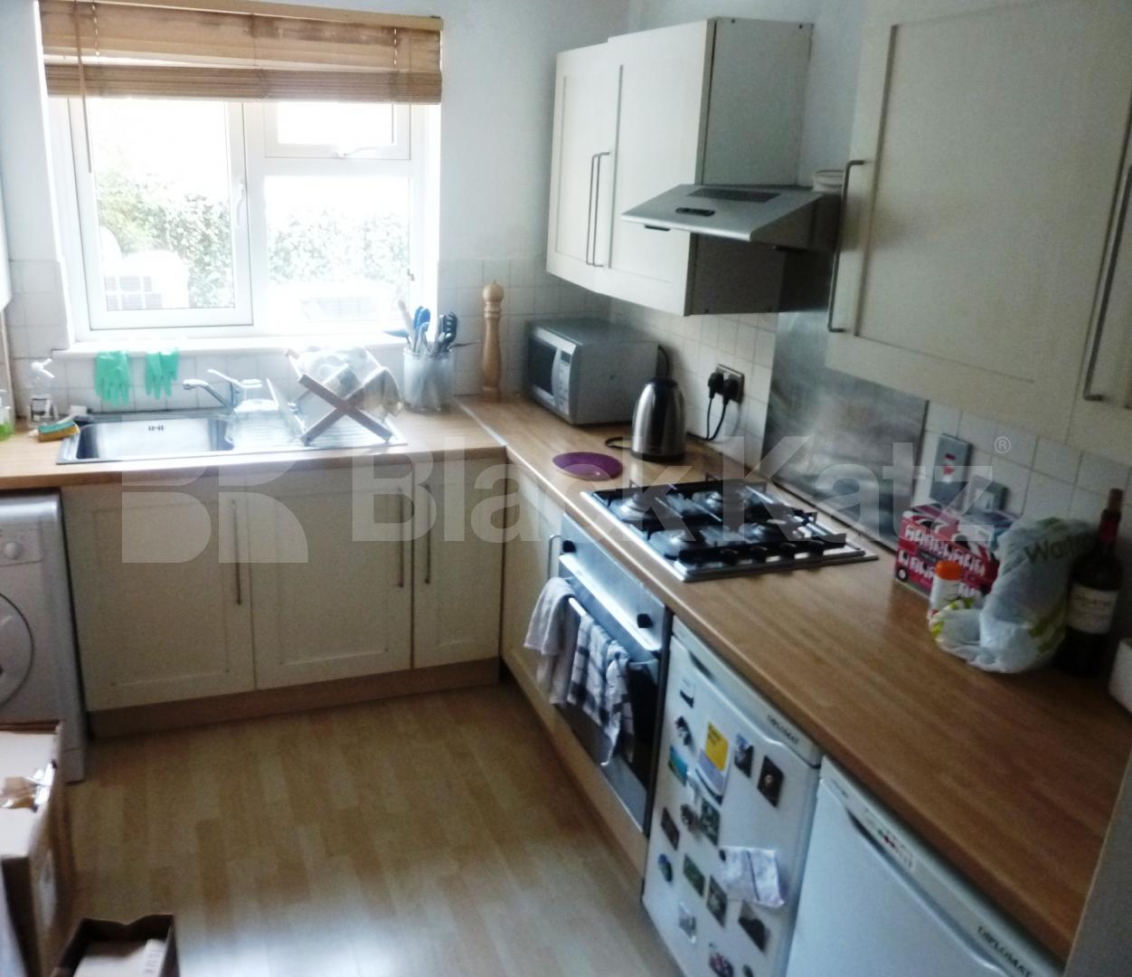 			NEW INSTUCTION, 1 Bedroom, 1 bath, 1 reception Flat			 Edbrooke Road, MAIDA VALE 